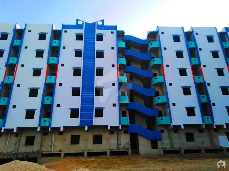 سکرنڈ روڈ نواب شاہ میں 2 کمروں کا 4 مرلہ فلیٹ 26 لاکھ میں برائے فروخت۔