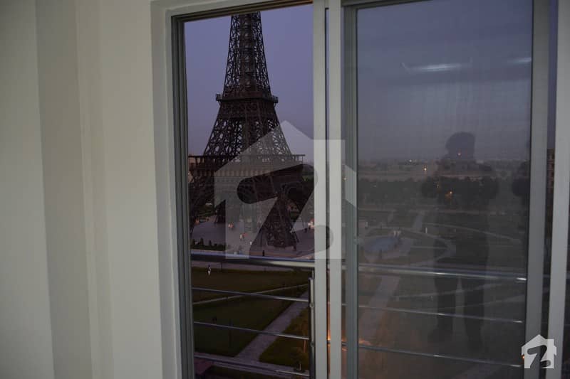 Facing Eiffel Tower 1 Bed Apartment Available For Sale In Bahria Town Lahore