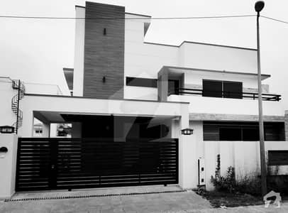 Owner Build Solid South Face House Sector E Dha II Owner Build Solid South Face House Sector E Dha II