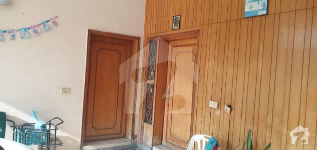 Low Price 1 Kanal Used House For Sale In Model Town Low Price 1 Kanal Used House For Sale In Model Town