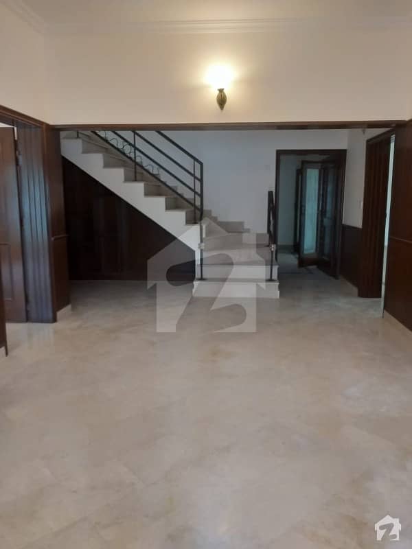 533 Sq. Yd House Is Available For Rent