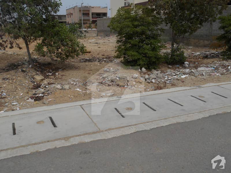 Khy Ittehad  200 Sq Yard Commercial Plot Available For Sale Dha Phase 6