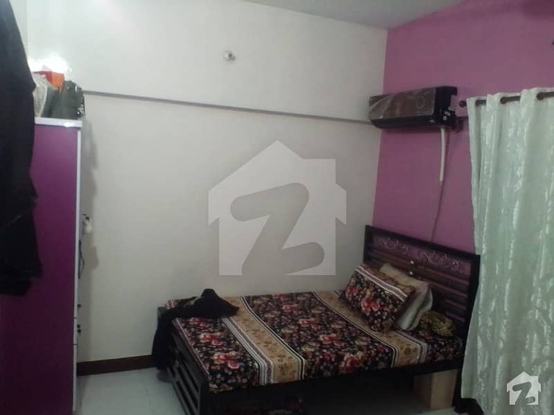ناظم آباد - بلاک 1 ناظم آباد کراچی میں 2 کمروں کا 3 مرلہ فلیٹ 35 لاکھ میں برائے فروخت۔