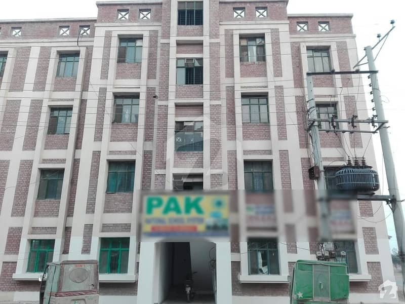 لیبر کالونی لاہور میں 2 کمروں کا 3 مرلہ فلیٹ 14 ہزار میں کرایہ پر دستیاب ہے۔