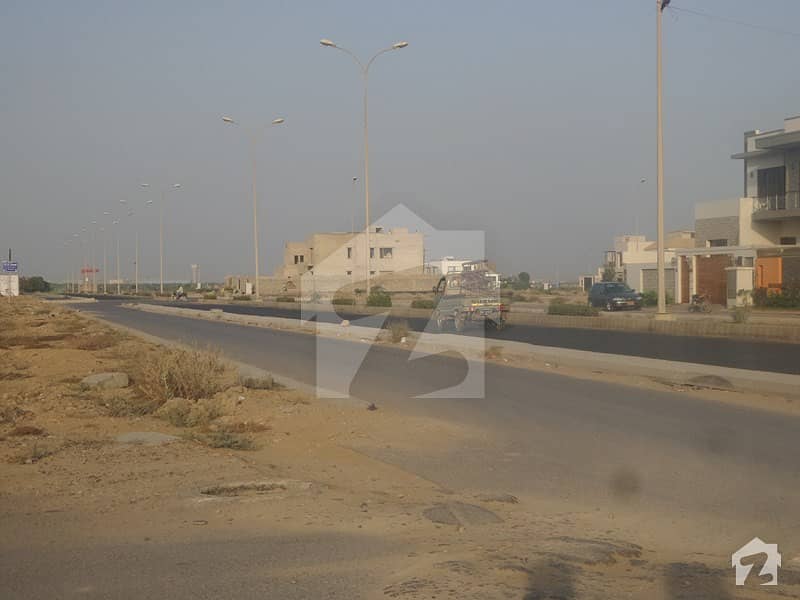 500 Yards Plot 20th Street D Cutting 4th Belt Between Khayaban E Shajar And Khayaban E Bilal