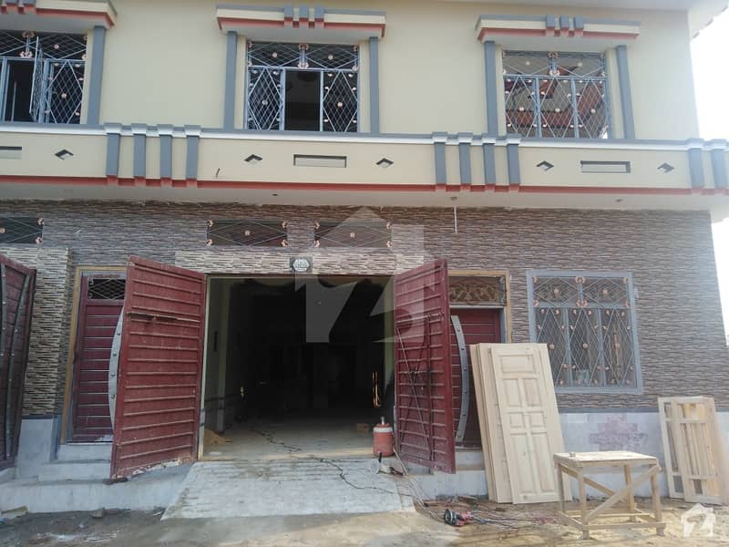 ڈلا زیک روڈ پشاور میں 7 کمروں کا 5 مرلہ مکان 1.4 کروڑ میں برائے فروخت۔
