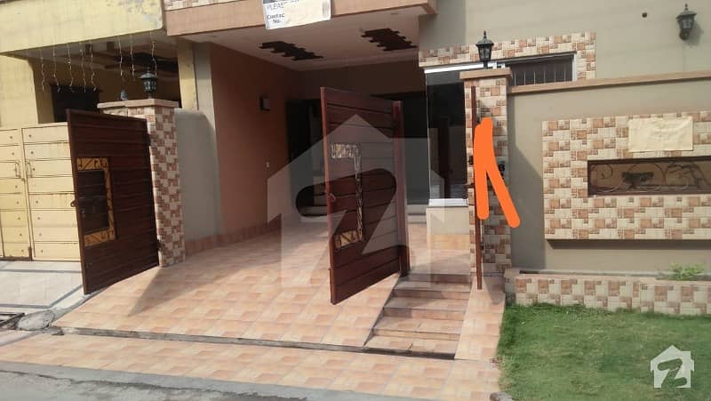 5 Marla Residential Houes Is Available For Sale At johar Town  phase 2 Block G2 At prime location