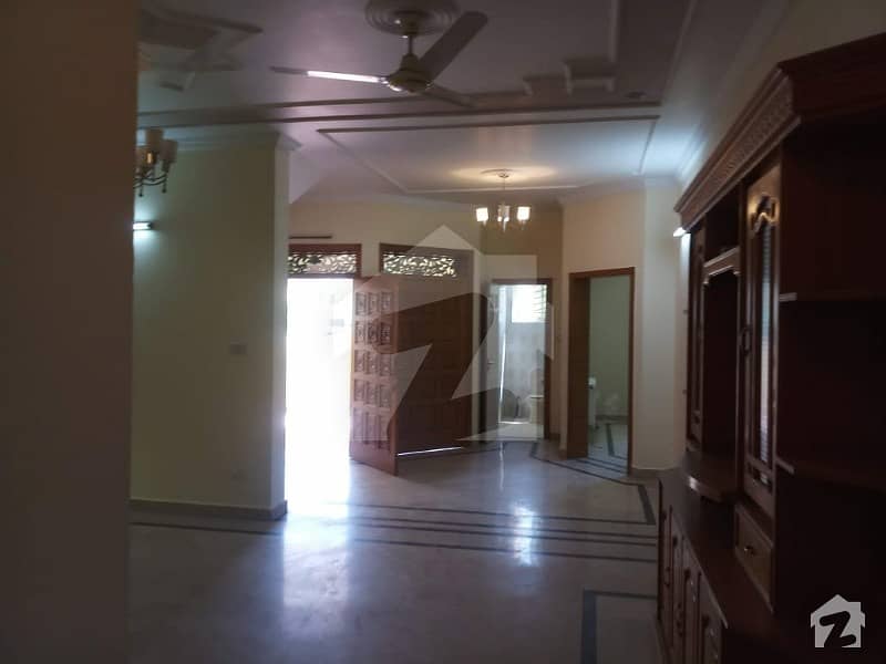 Beautiful House Is Available For Sale Beautiful House Is Available For Sale