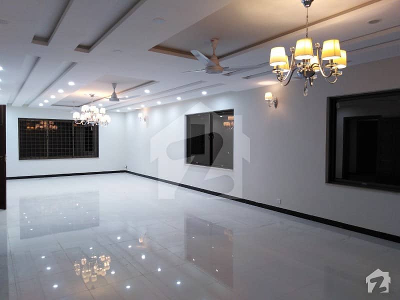 500 Sq Yard House Is Available For Rent In F_7 Islamabad