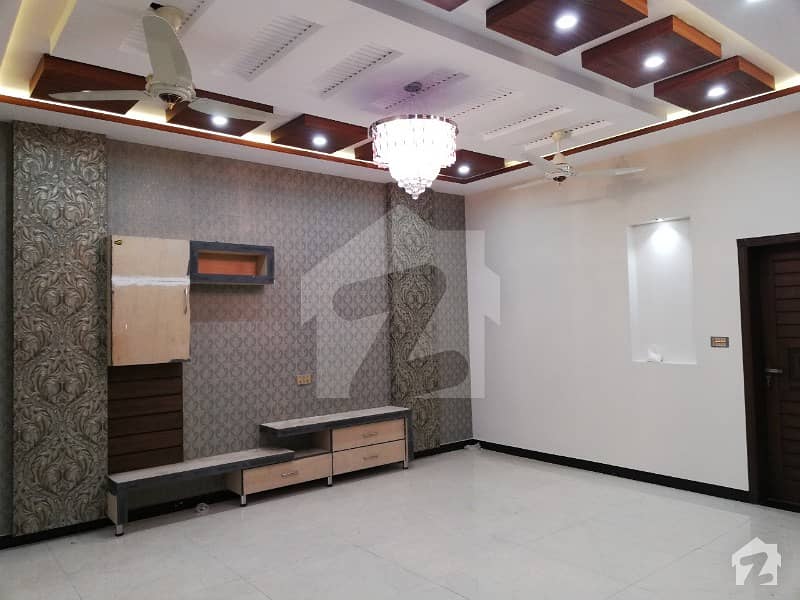 سٹی ہاؤسنگ سوسائٹی گوجرانوالہ میں 3 کمروں کا 5 مرلہ مکان 34 ہزار میں کرایہ پر دستیاب ہے۔