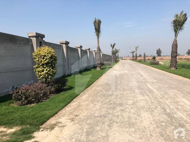 4 Kanal Land Available On Bedian Road