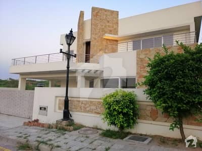 بحریہ ٹاؤن اسلام آباد میں 5 کمروں کا 1 کنال مکان 3.95 کروڑ میں برائے فروخت۔ بحریہ ٹاؤن اسلام آباد میں 5 کمروں کا 1 کنال مکان 3.95 کروڑ میں برائے فروخت۔