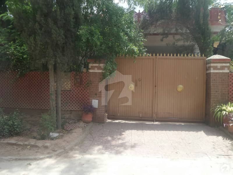 House Is Available For Sale On Adiala Road