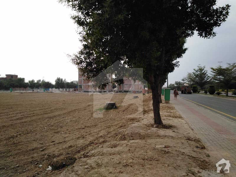 8 Marla Commercial Prime Location Plot For Sale In Bahria Town Lahore