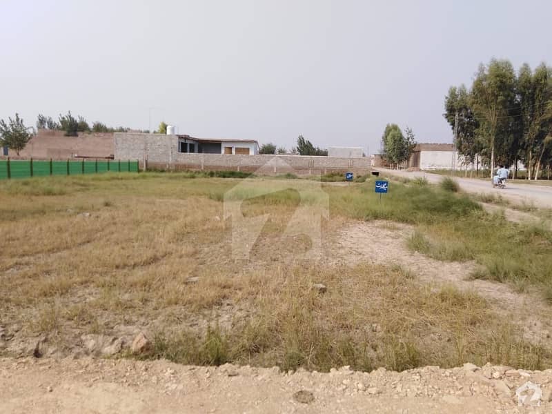 Good Location Plot For Sale At Main Mardan Police Line Near Garden