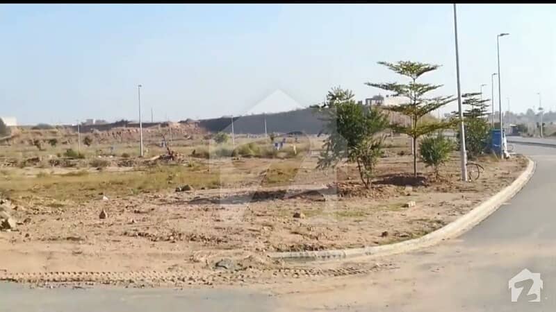 8 Marla Commercial Plot For Sale At Expressway Commercial