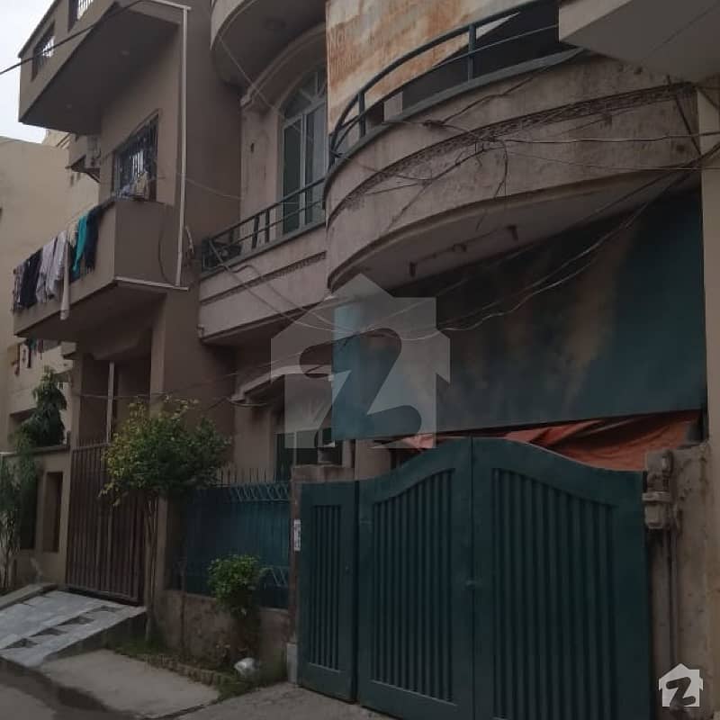 شہباز بلاک مصطفیٰ ٹاؤن لاہور میں 5 کمروں کا 5 مرلہ مکان 85 لاکھ میں برائے فروخت۔