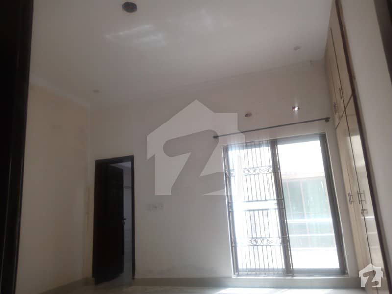Renovated 10 Marla House For Rent In UET
