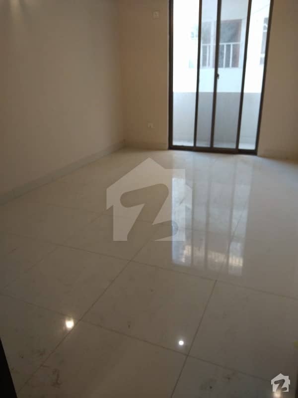 Slightly Use 3rd Floor Apartment For Rent With 2 Bedroom