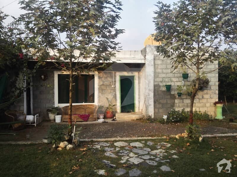 7 Kanal Farm House For Sale