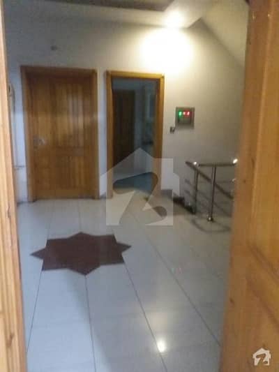 Upper Portion Available For Rent Upper Portion Available For Rent