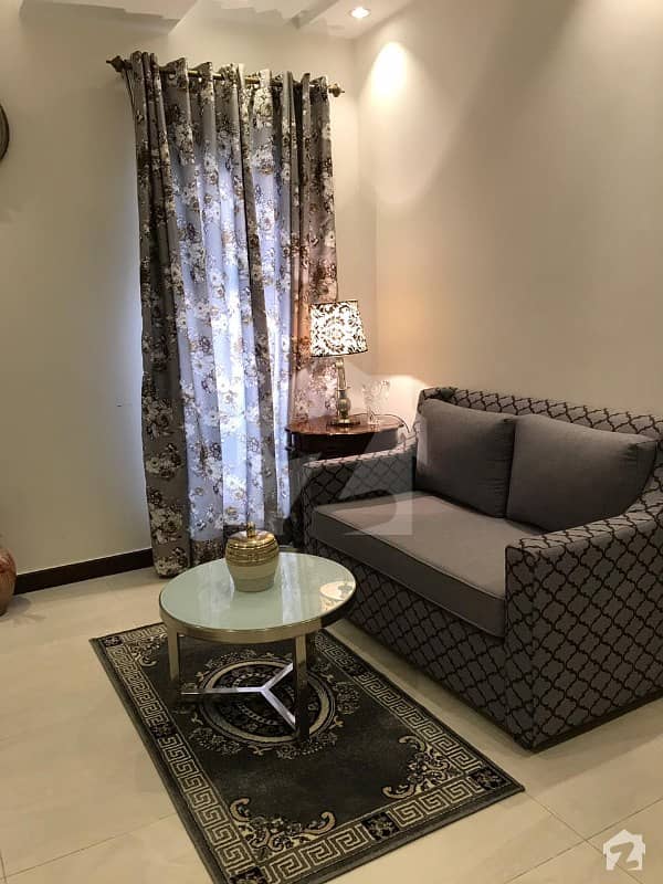 بحریہ ٹاؤن سیکٹر سی بحریہ ٹاؤن لاہور میں 1 کمرے کا 2 مرلہ فلیٹ 52 لاکھ میں برائے فروخت۔