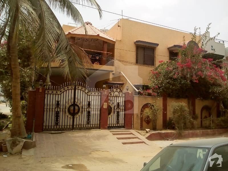 گلستانِِ جوہر ۔ بلاک اے 3 گلستانِ جوہر کراچی میں 3 کمروں کا 10 مرلہ مکان 3.7 کروڑ میں برائے فروخت۔