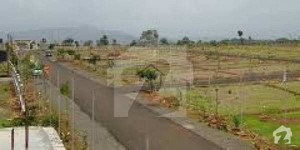 Executive Block Corner Size 30x60 Plot Is Available For Sale