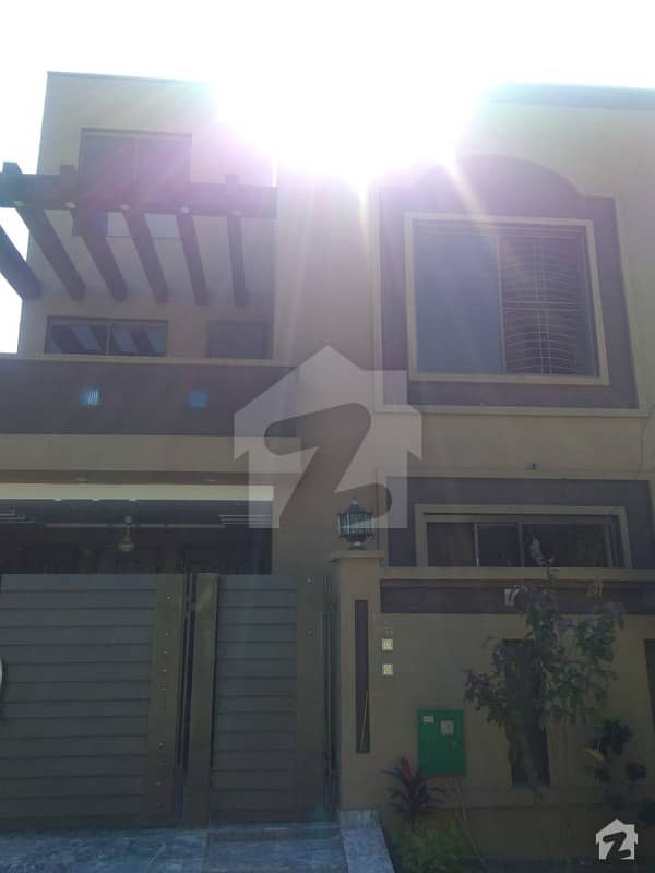 Well Built Double Unit 6 Marla House for Sale in Bahria Nasheman Lahore