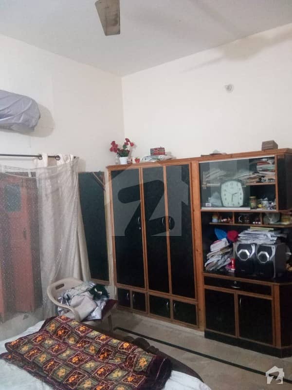 تللو روڈ صادق آباد میں 3 کمروں کا 10 مرلہ مکان 90 لاکھ میں برائے فروخت۔