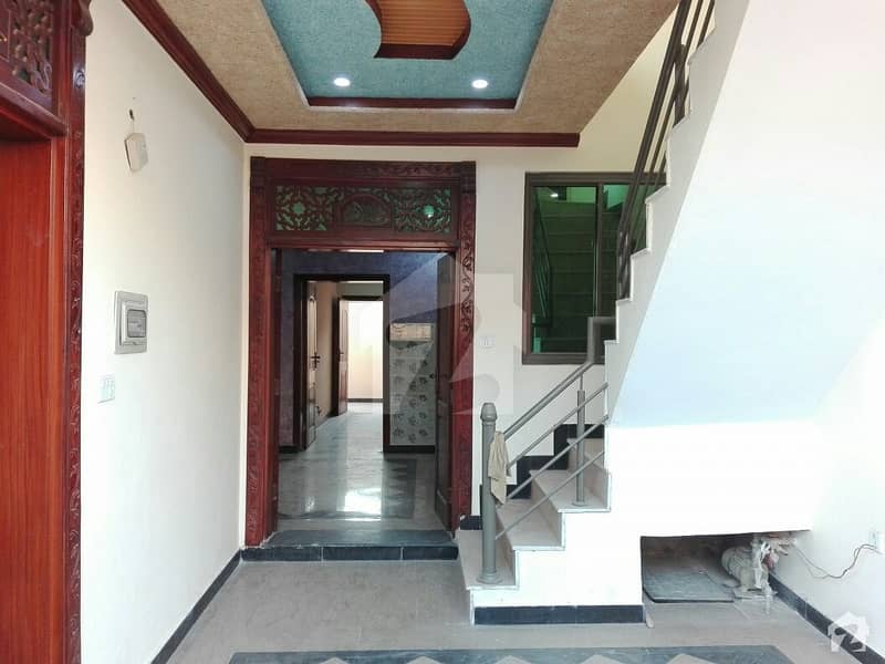 ڈھوک کشمیریاں راولپنڈی میں 2 کمروں کا 6 مرلہ مکان 30 ہزار میں کرایہ پر دستیاب ہے۔