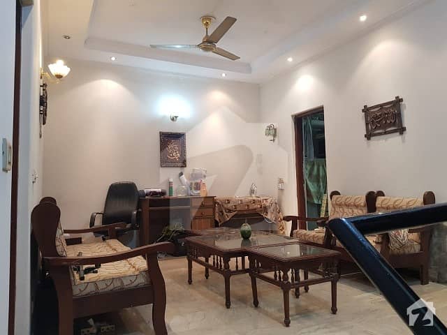 پنجاب کوآپریٹو ہاؤسنگ ۔ بلاک ڈی پنجاب کوآپریٹو ہاؤسنگ سوسائٹی لاہور میں 3 کمروں کا 5 مرلہ مکان 1.22 کروڑ میں برائے فروخت۔