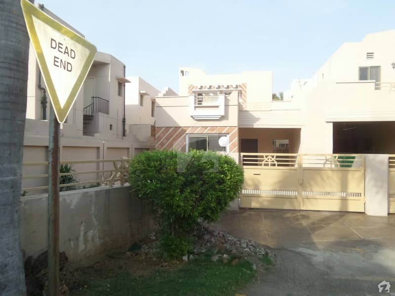 ایڈن ایوینیو ایڈن لاہور میں 3 کمروں کا 9 مرلہ مکان 1.85 کروڑ میں برائے فروخت۔