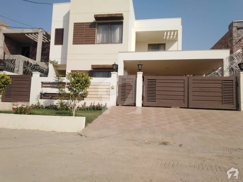 12 Marla Installment Villa Is Available For Sale