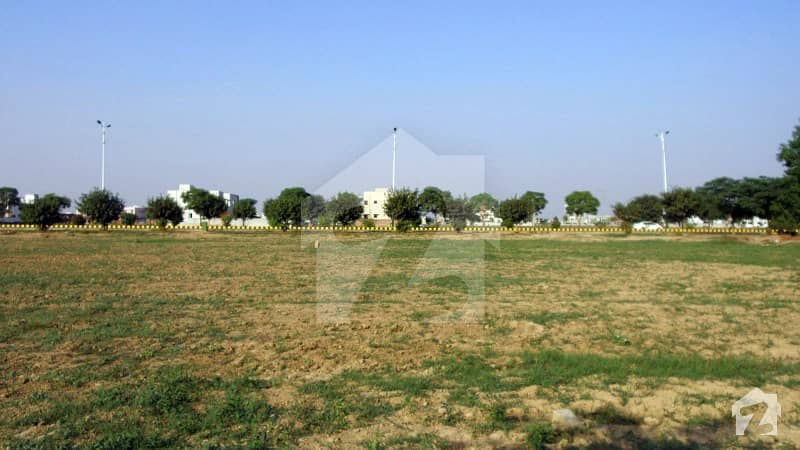 Plot For Sale in DHA Phase 6 Plot  114 150ft Back  Near to Golf Club