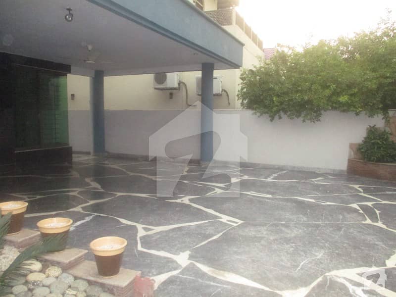 Fully Renovated 1 Kanal 3 Bed Upper Portion Of A Luxury House Solid Construction