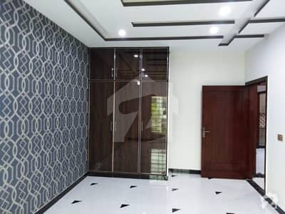 2 Kanal Corner Brand New House For Rent On Main Road