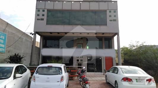 9 Marla Commercial Building For Sale On Main Kamahan Road Lahore