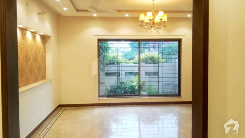 10 Marla Full House For Rent In Dha Phase 5