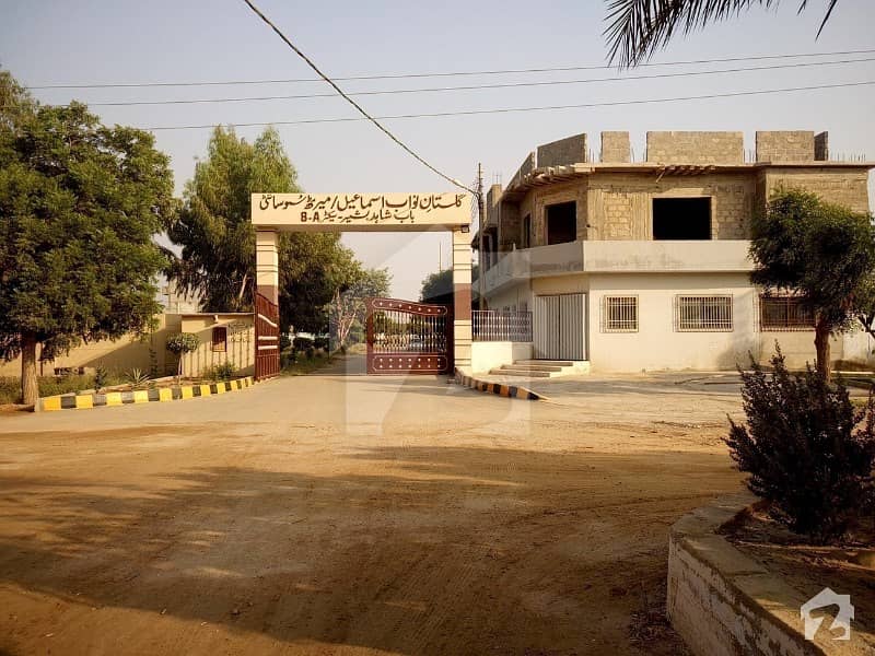 میرٹھ سوسائٹی سکیم 33 کراچی میں 16 مرلہ رہائشی پلاٹ 1.25 کروڑ میں برائے فروخت۔