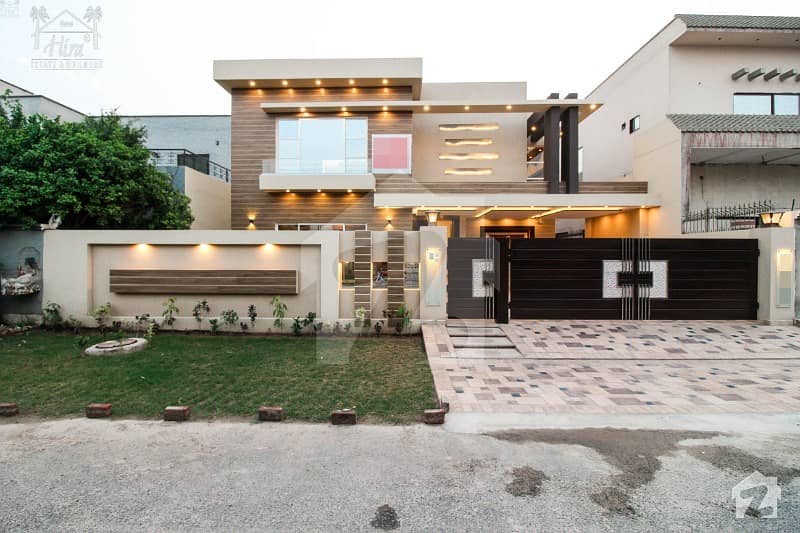 1 Kanal Brand New Luxury Bungalow For Sale At Prime Location