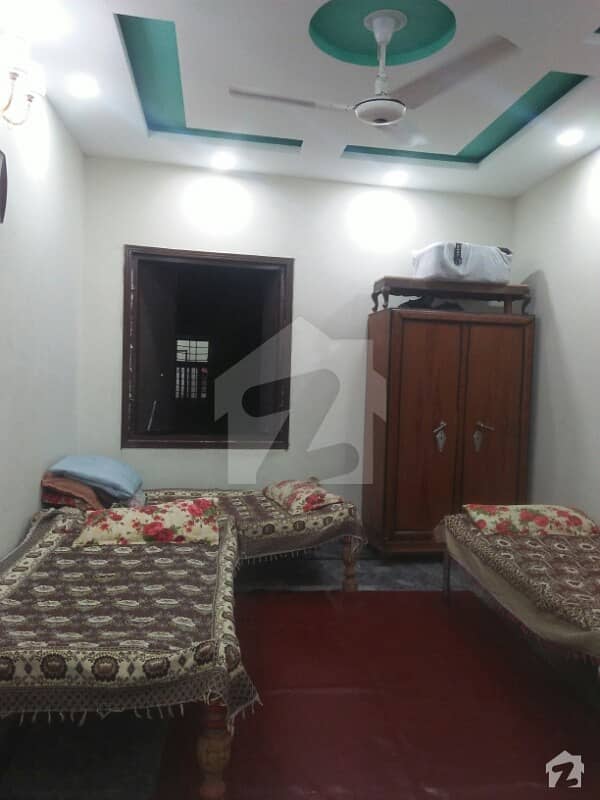 مغلپورہ لاہور میں 4 کمروں کا 2 مرلہ مکان 60 لاکھ میں برائے فروخت۔