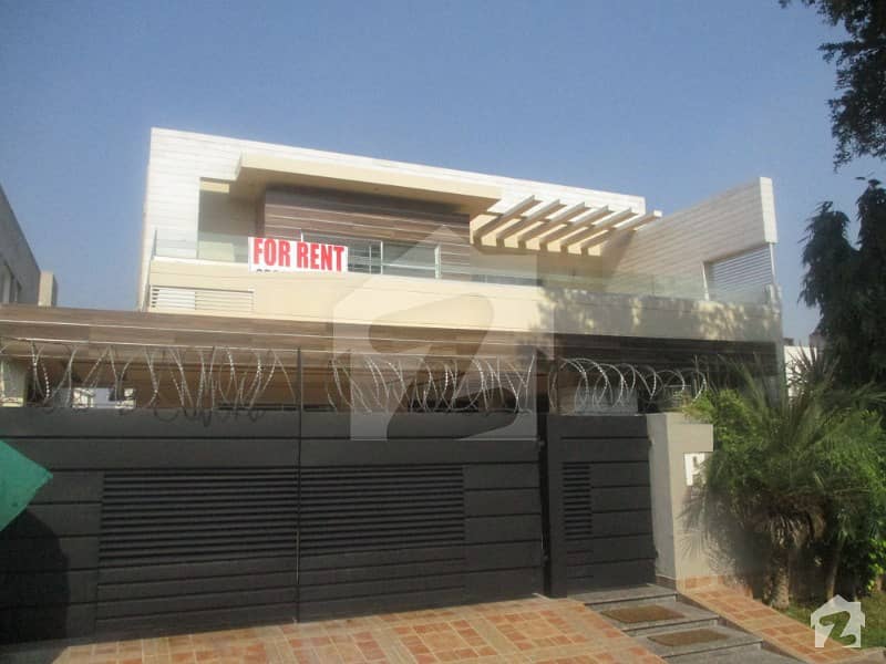 Like A Brand New 1 Kanal 5 Bed Full Luxury House Available For Rent