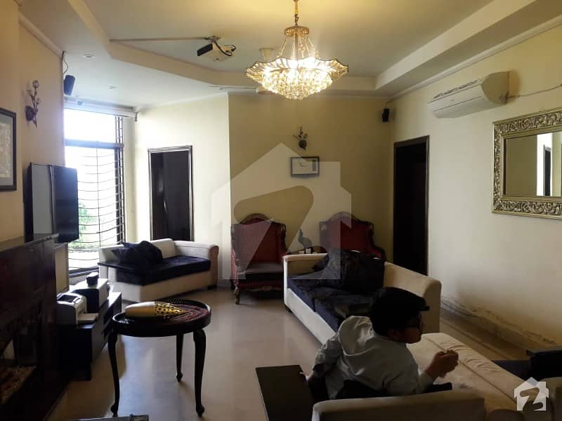 1 Kanal Fully Furnished Full House For Rent