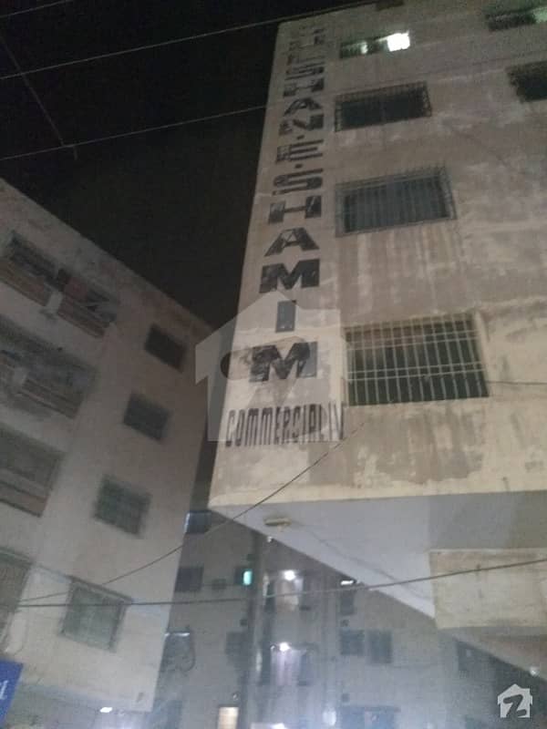 گلشنِ شمیم گلبرگ ٹاؤن کراچی میں 5 کمروں کا 4 مرلہ فلیٹ 25 ہزار میں کرایہ پر دستیاب ہے۔