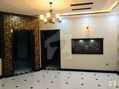 10 Marla House Available For Rent 10 Marla House Available For Rent