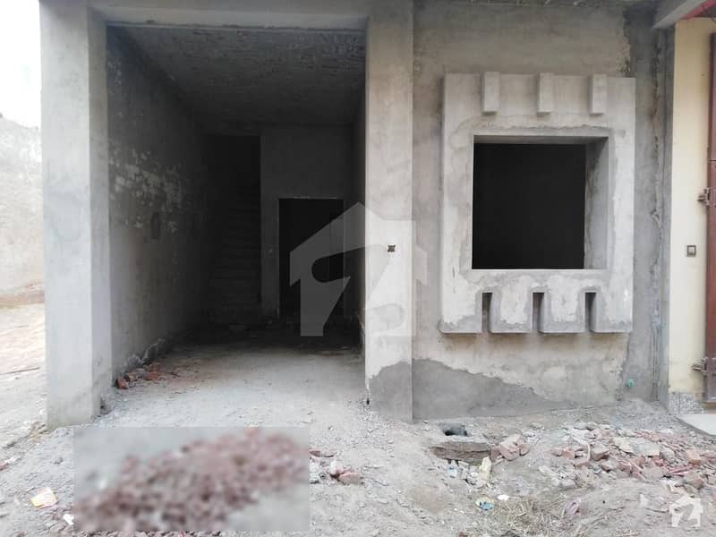 گرین کیپ ہاؤسنگ سکیم لاہور میں 4 کمروں کا 4 مرلہ مکان 55 لاکھ میں برائے فروخت۔
