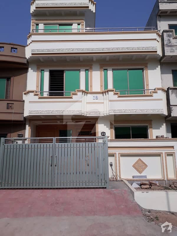 Brand New 25x40 Upper Portion For Rent With 3 Bedrooms In G13 Islamabad