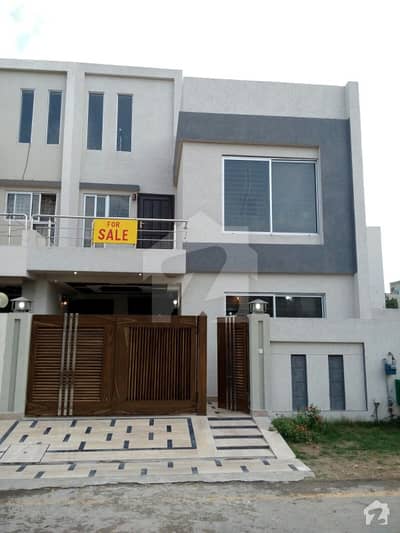 5 Marla Luxurious House For Rent In Bahria Town Lahore 5 Marla Luxurious House For Rent In Bahria Town Lahore