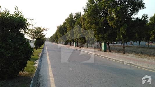 5 Marla Commercial Plot Investment Purpose for Sale in Bahria Town Lahore 5 Marla Commercial Plot Investment Purpose for Sale in Bahria Town Lahore